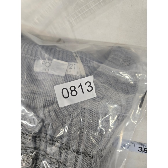 Vintage FOREVER 21 ESSENTIALS Womens Gray Cable Knit Button Cardigan Sweater S - Picture 9 of 9
